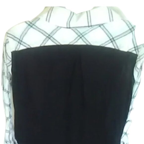 DKNY White and Black Long Sleeve Checked Plaid Button Down Shirt Size Medium - Picture 5 of 5